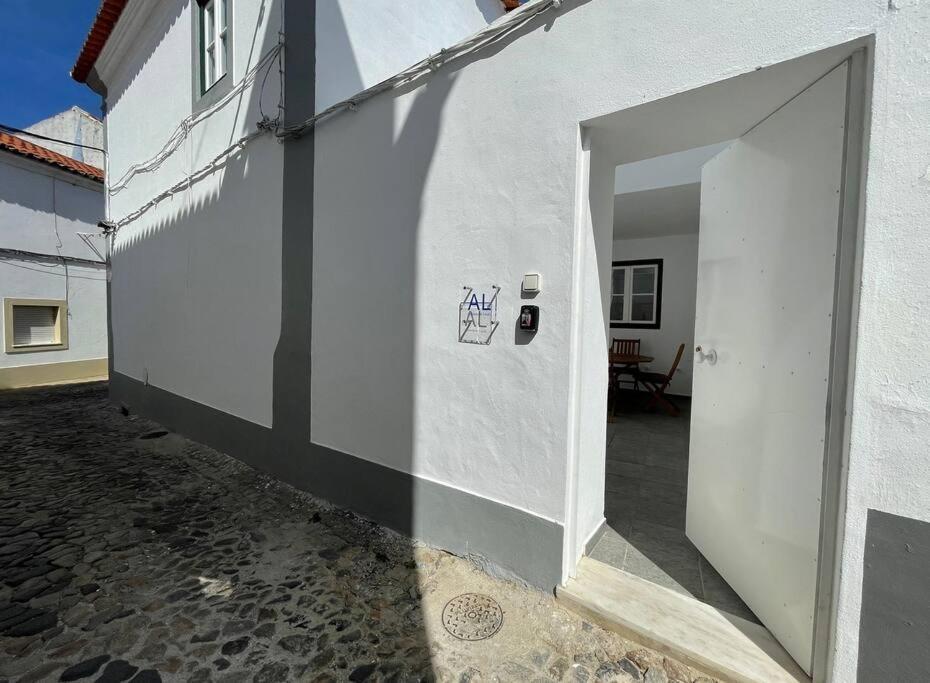 Appartamento Casa Da Travessa Évora Esterno foto